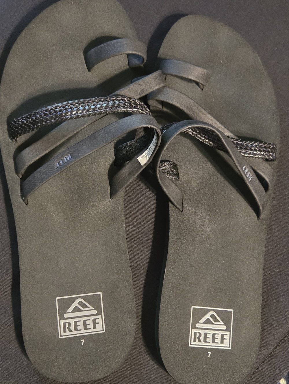 Reef Black Braided-Strap Women's Flip Flops - Picture 6 of 6